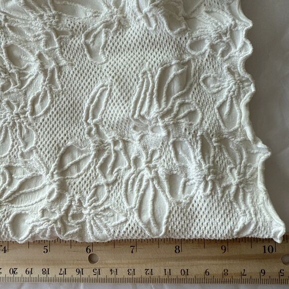 FULL TILT Seamless Lace Trim Textured Cropped Tube Top Size S/M Off White NWT - Picture 7 of 10